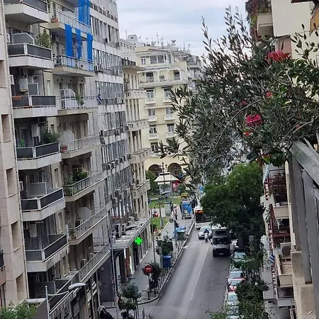 Center Point Thessaloniki Apartment Exterior photo