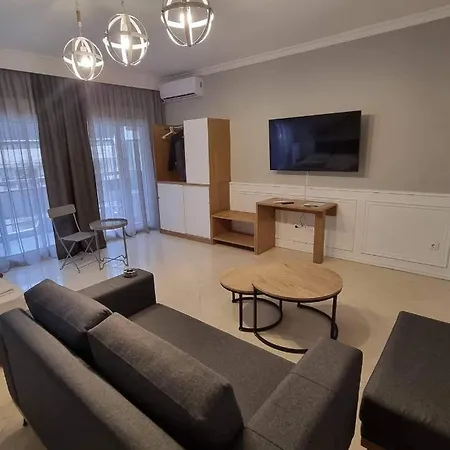 Center Point Thessaloniki Apartment Exterior photo