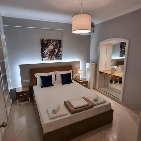 Center Point Thessaloniki Apartment Exterior photo