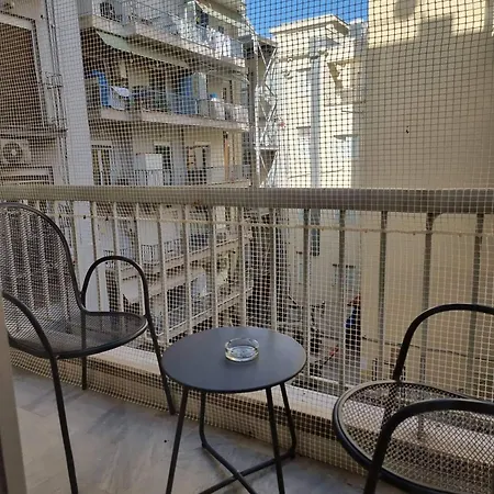 Center Point Thessaloniki Apartment Room photo